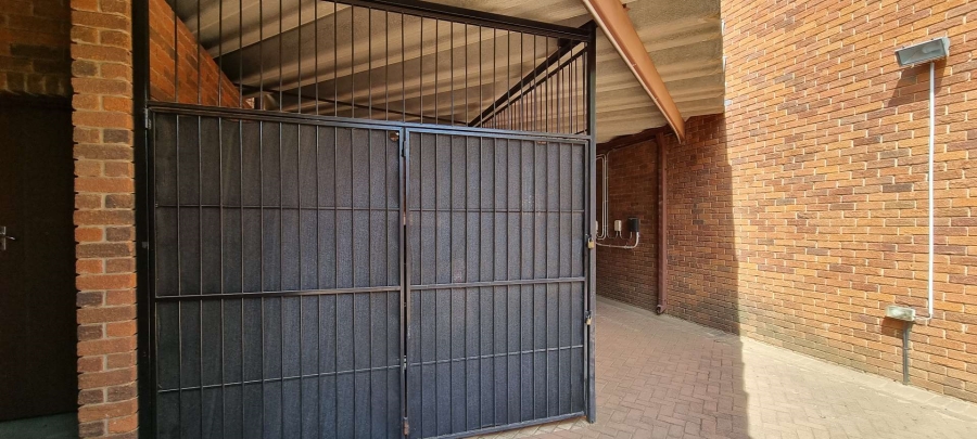 2 Bedroom Property for Sale in Westdene Free State